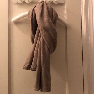 GAP Accessories - Gap over sized knit scarf GAP Accessories - Gap over sized knit scarf